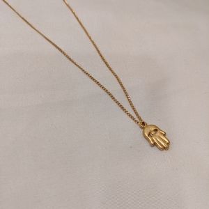 Gold plated hamsa necklace